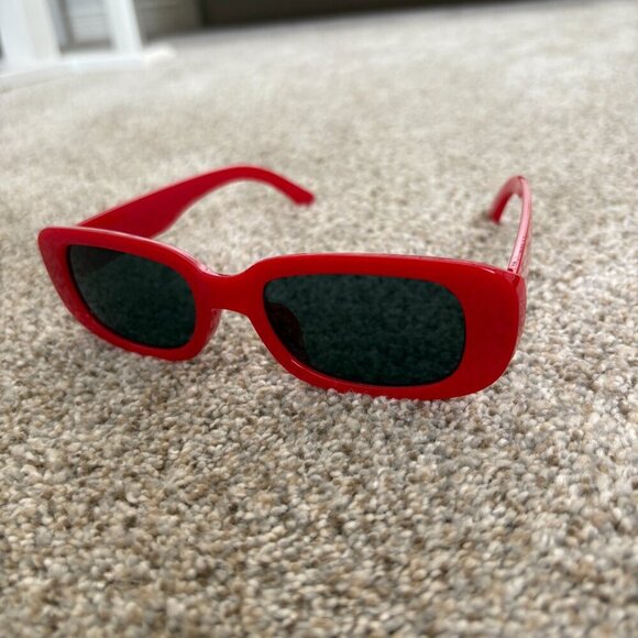 Square Frame Red Sunglasses Square Y2K Bold Trendy Festival - Picture 9 of 9